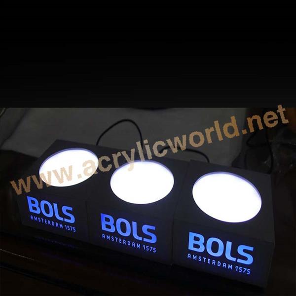 three bottles wholesale wine display cabinet