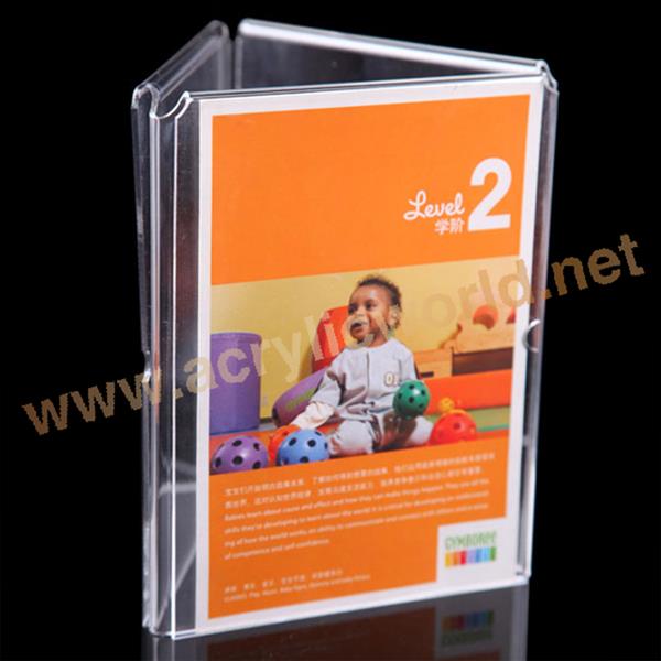 triangle A5 table menu stand